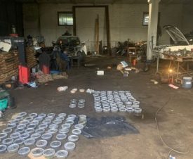 Двое жителей Хабаровска организовали подпольное производство черной икры
