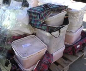 У жителя Магадана полицейские изъяли 400 литров браконьерской красной икры